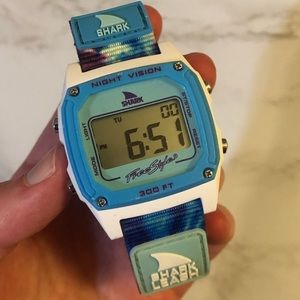 Shark Leash Women’s Watch